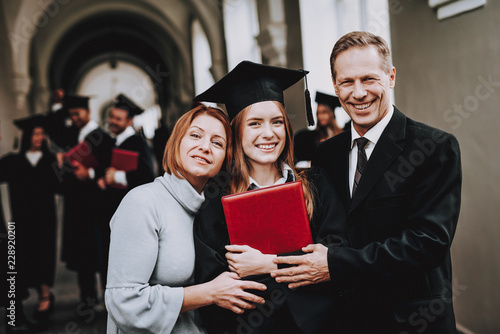 Obraz na płótnie Mother. Father. Daughter. Parents. Congratulation. w salonie