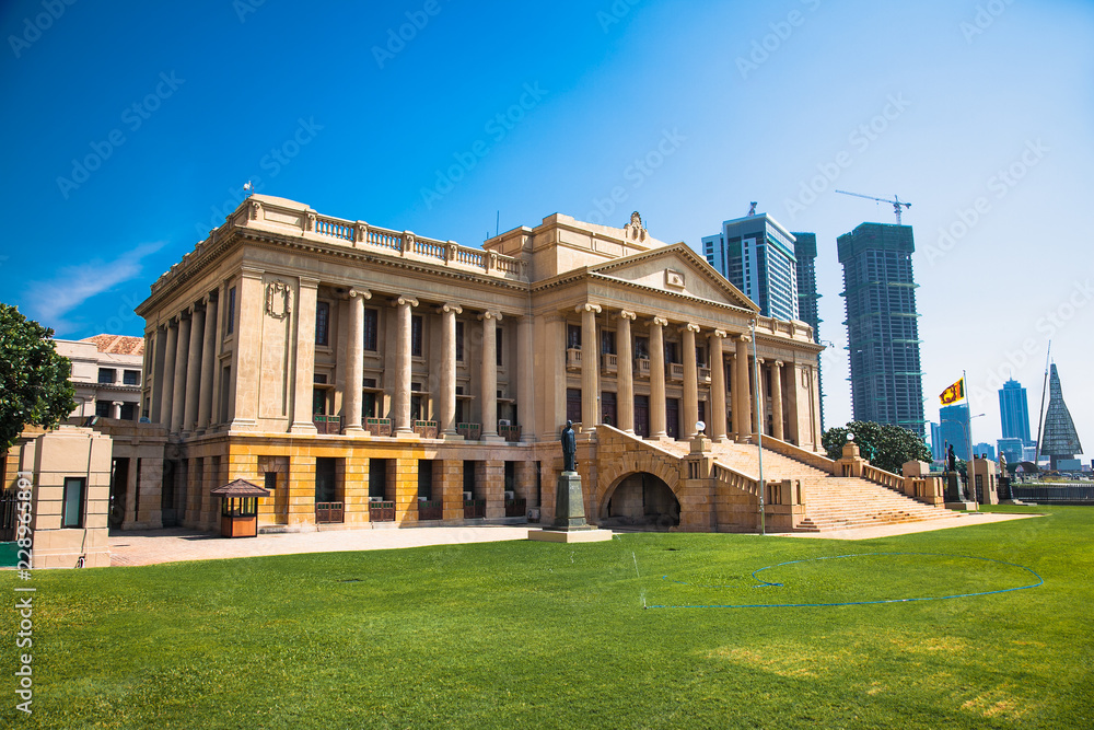 Building of Old Parliament (Secretariat of the president Sri Lanka) Building of Old Parliament (Secretariat of the president Sri Lanka)