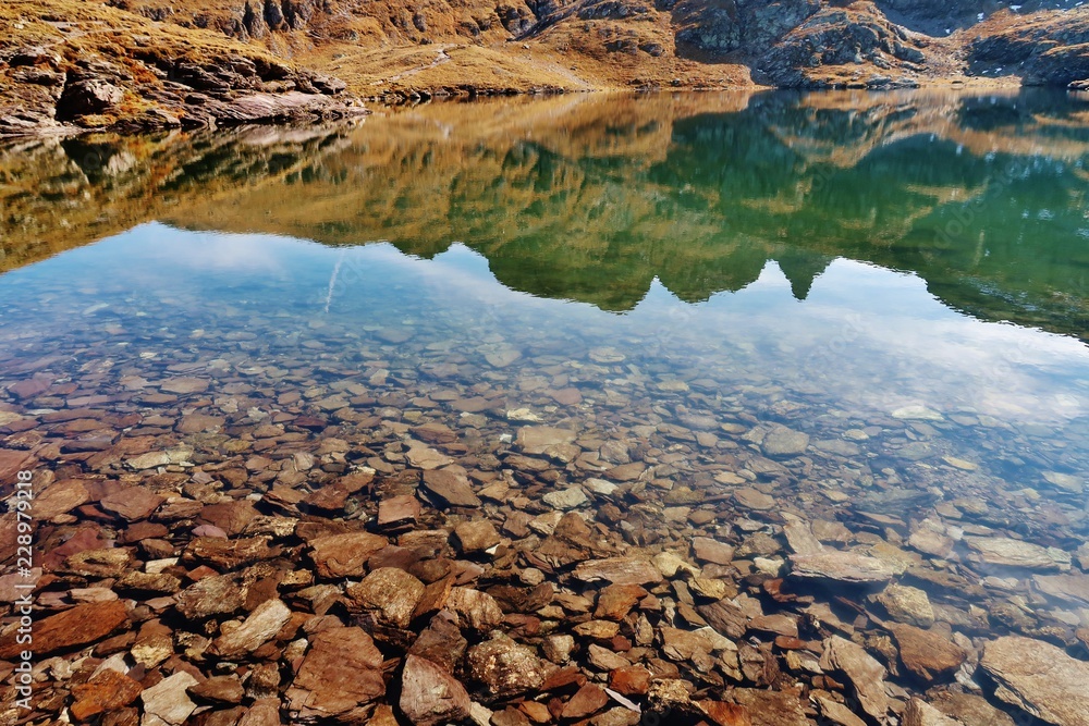 Naklejka premium Schwarzsee, Fünf-Seen-Wanderung, Pizolgebiet