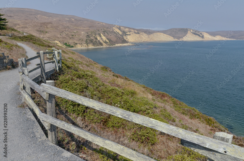 Elephant Seal Overlook trail at Point Reyes, California Elephant Seal Overlook trail at Point Reyes, California