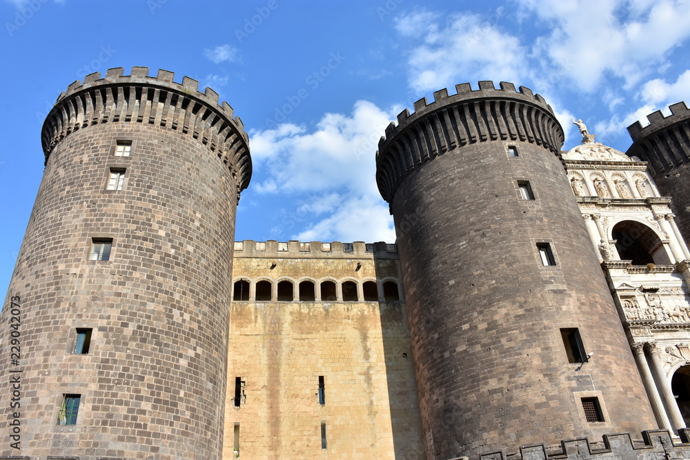 Castel Nuovo à Naples (Italie)