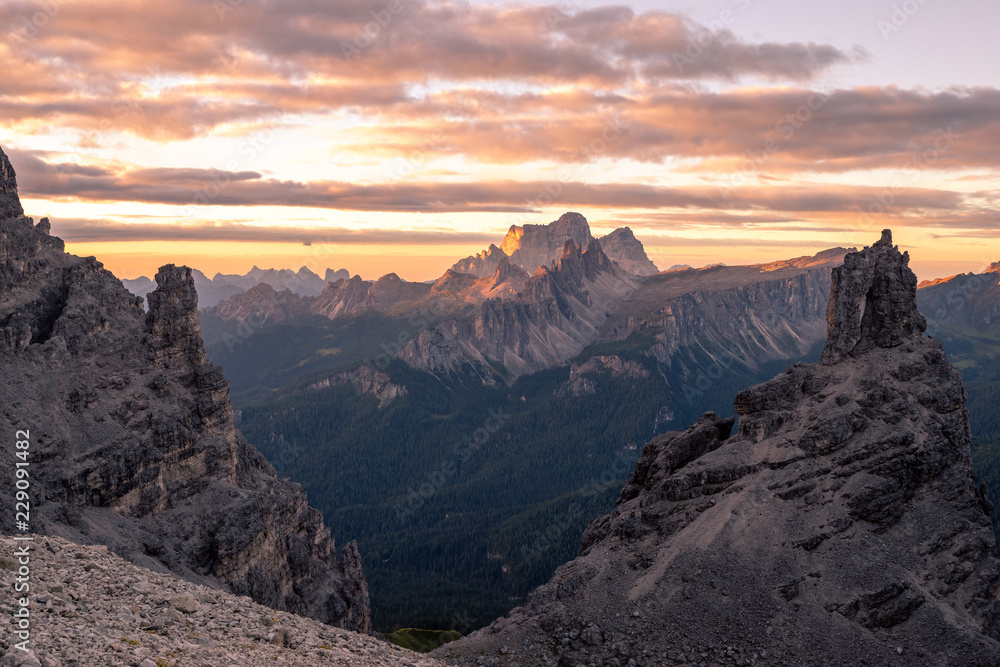 Sonnenaufgang Dolomiten Belluno Italien Alpen