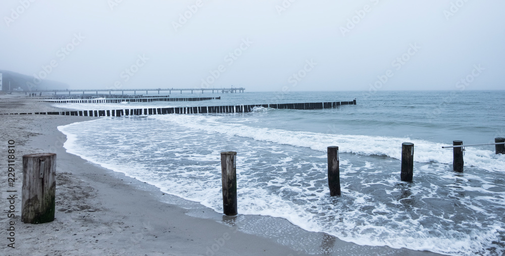 Fototapeta premium Wooden Beach