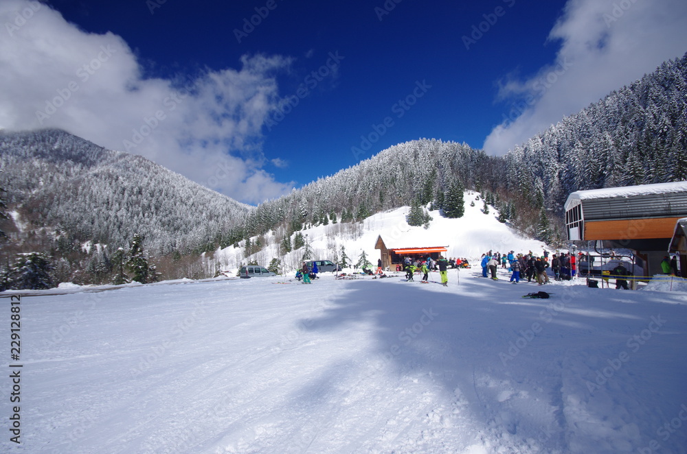 station de ski en hiver - saint pierre de chartreuse