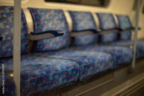 london underground seat (ID: 229133087)