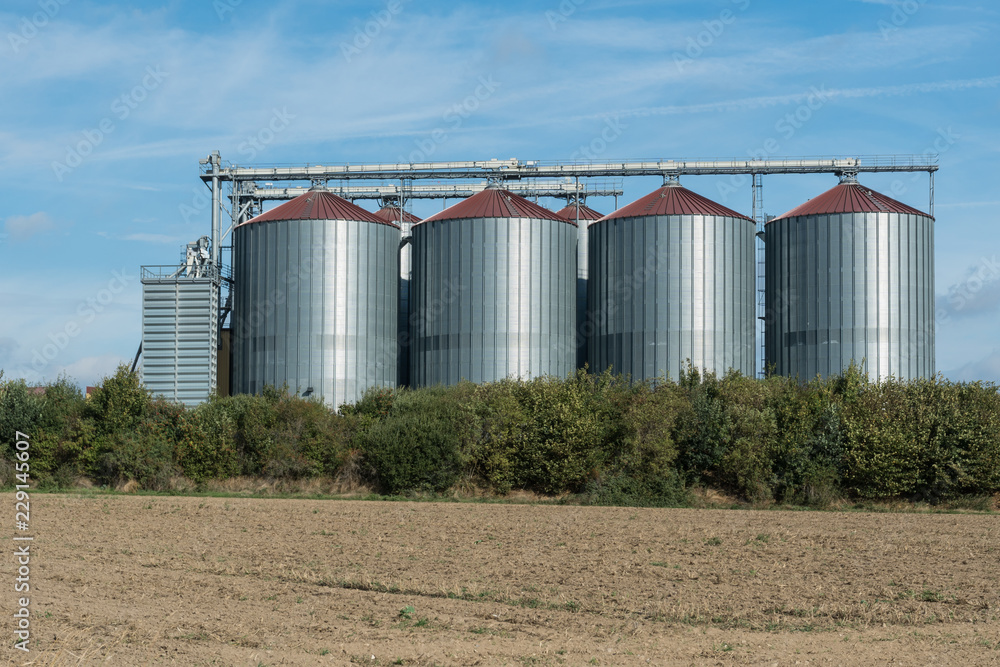 Silos für Futtermittel Silos für Futtermittel