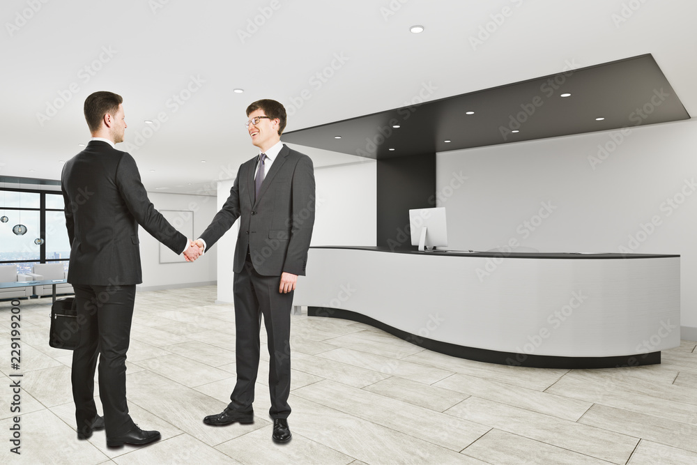 Fototapeta premium Businessmen shaking hands