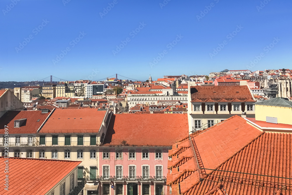 Obraz premium Top view of the red tiled roofs of Lisbon