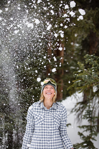 winter, skiing, woman, mountain, outdoors, happy, people, young, group, friends, smiling, white, fun, hat, beautiful, happiness, together, girls, friendship, casual, athletic, sports
