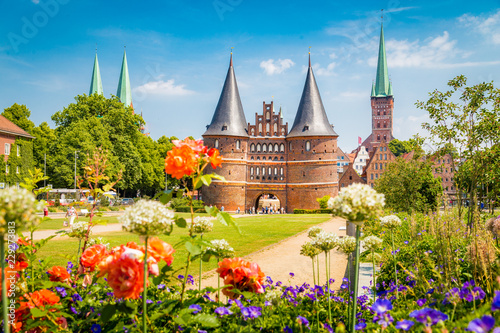 Obraz na płótnie Historic town of Lübeck with Holstentor gate in summer, Schleswig-Holstein, northern Germany w salonie