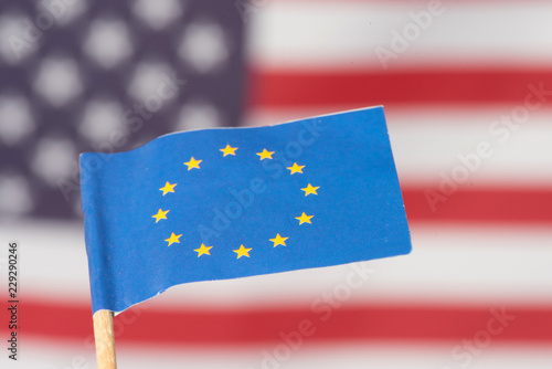 Flagge der Europäischen Union EU und USA