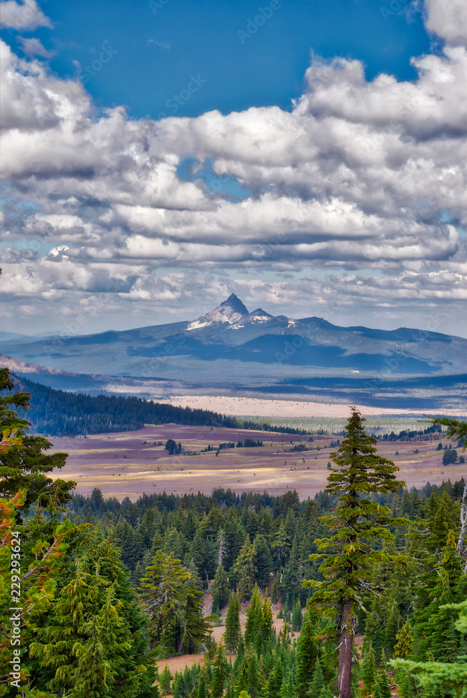 Mt Thielsen vista from Crater Lake National Park
