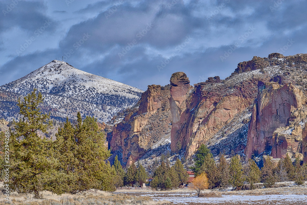 Monkey Face Rock formation at Smith Rocks in Central Oregon