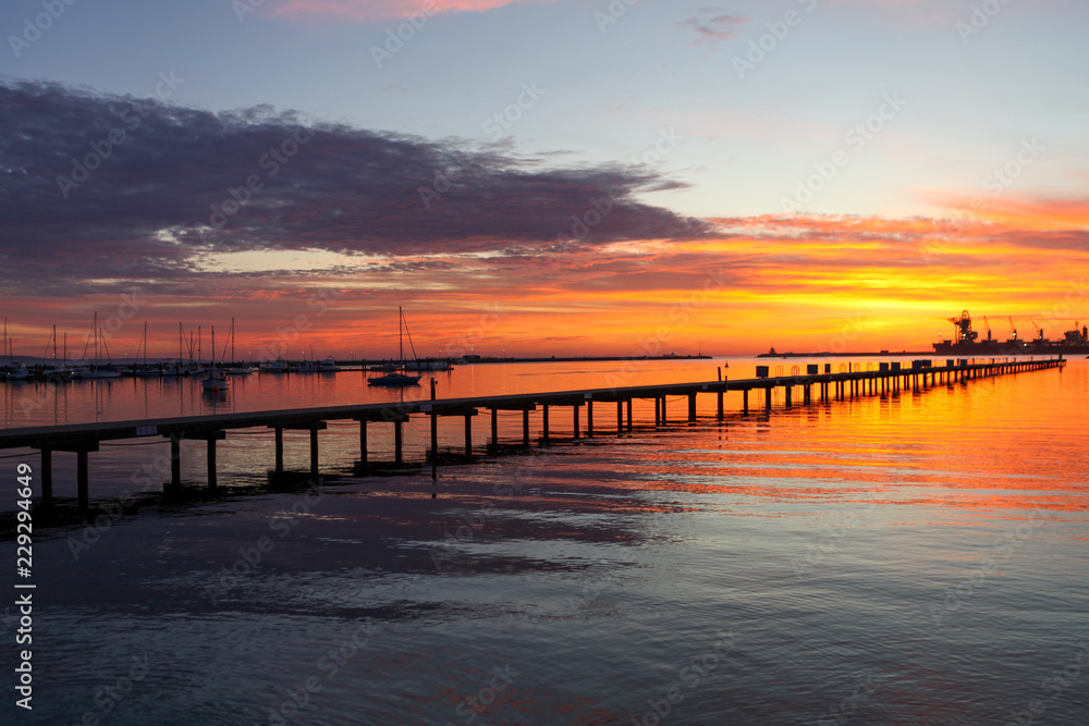 Obraz premium Portland Harbour sunrise.