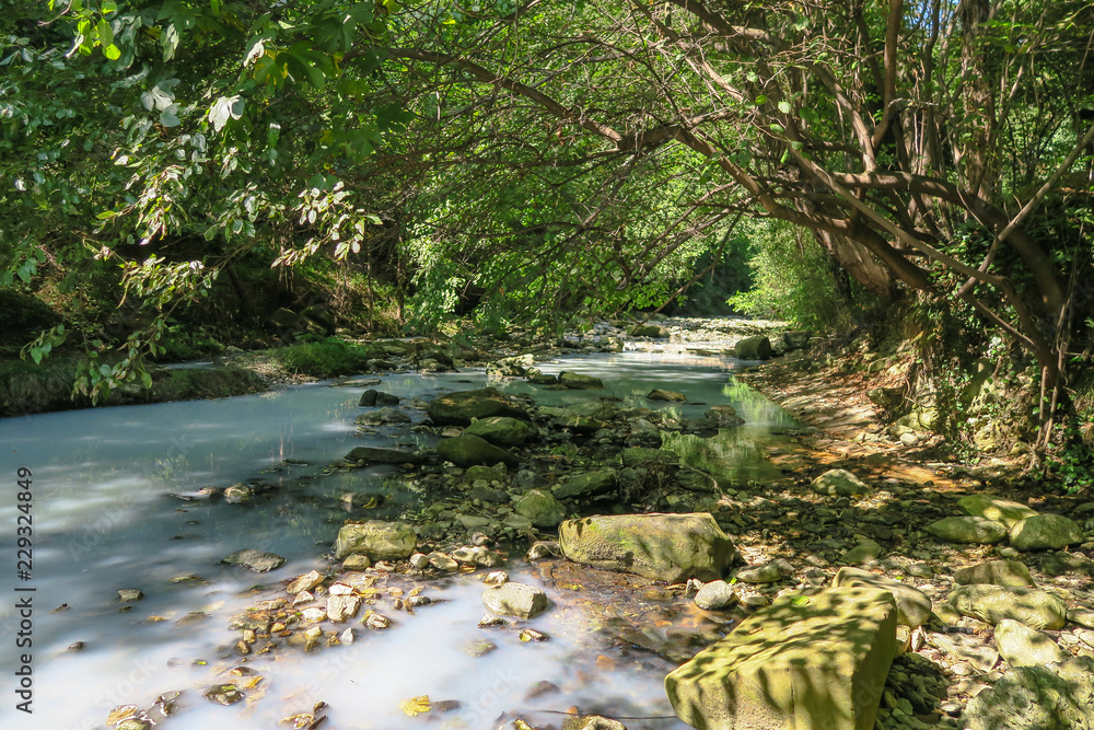 Obraz premium górska rzeka