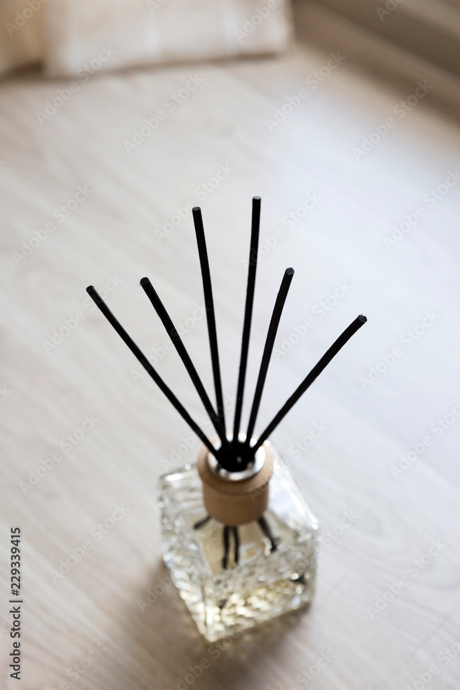 Scent sticks aromatic in container for refreshing and decoration Scent sticks aromatic in container for refreshing and decoration