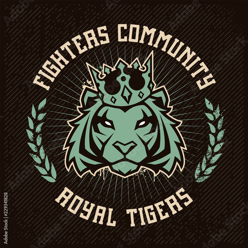 Fototapeta Naklejka Na Ścianę i Meble -  Emblem Design with Tiger in Crown