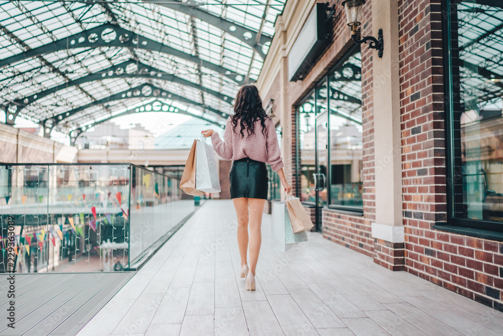 Brunette girl on shopping