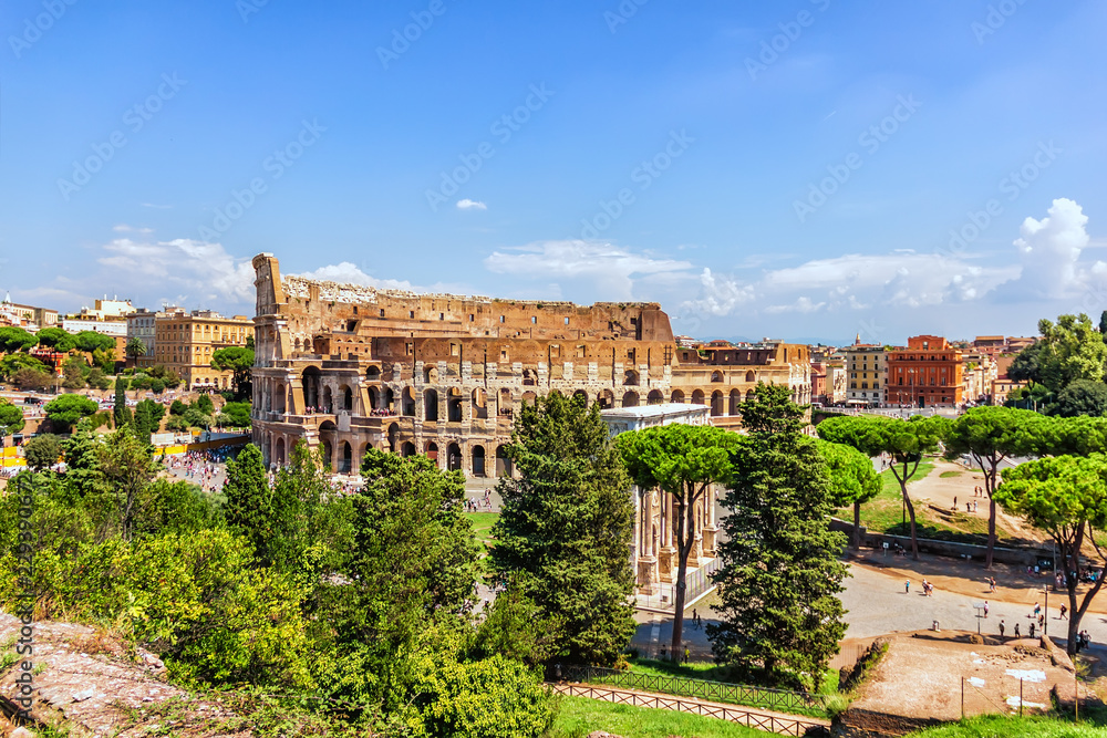 Beautiful view on the Coliseum and the Arch of Constantine in Rome, Italy