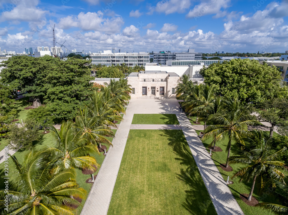 Fototapeta premium Aerials Miami and Fort Lauderdale