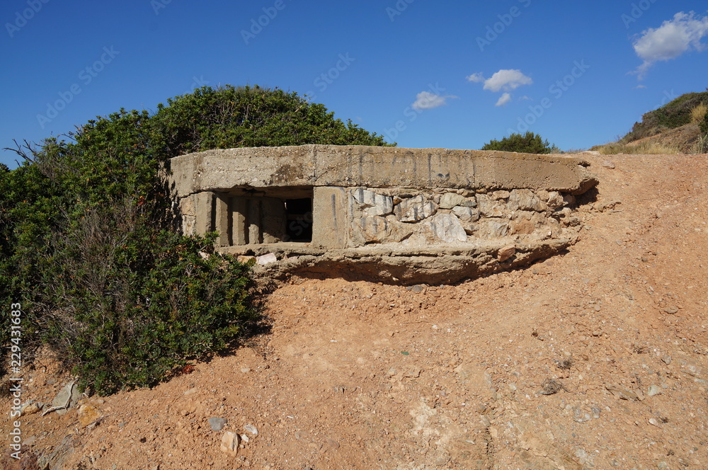 Griechenland, Mittelmeer, Meer  Bunker WK2 WW2 