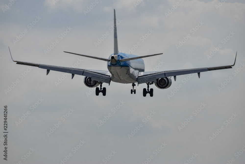 Airplane landing Airplane landing