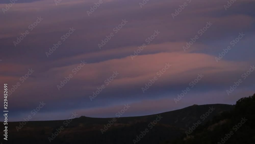 Timelapse of lenticular clouds moving in sky, Pyrenean
Timelapse of lenticular clouds moving in sky, Pyrenean