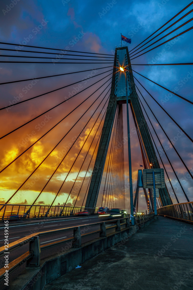 Obraz premium bridge at night