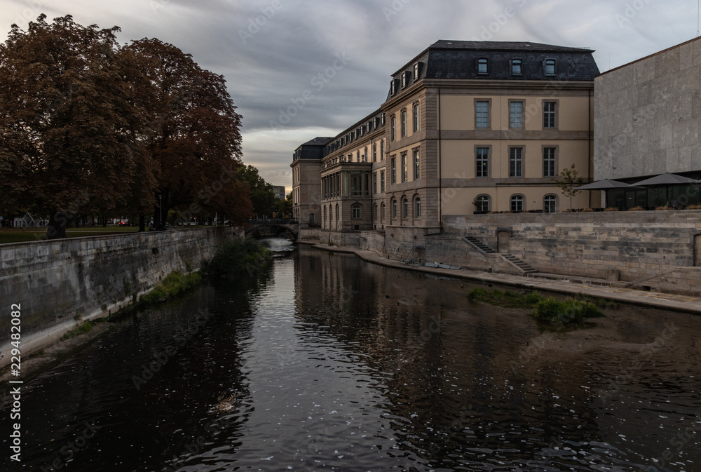 Fototapeta premium Landtagsgebäude Hannover