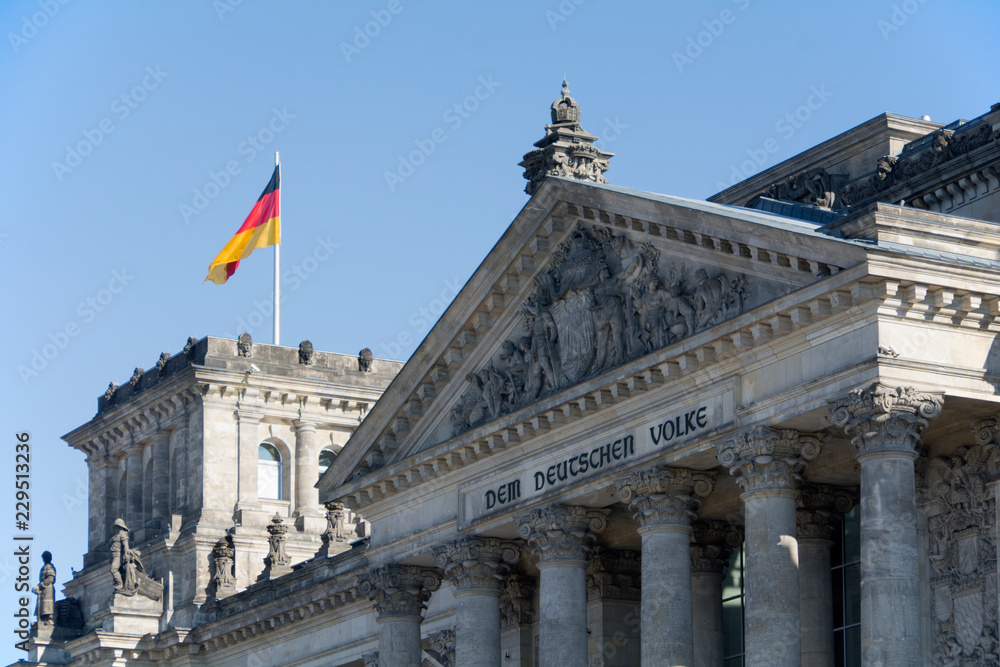 Obraz premium Reichstagsgebäude in Berlin