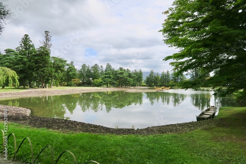 毛越寺庭園　浄土庭園 photo