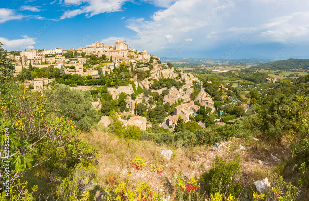 Panorama de la ville de Gordes, Vaucluse, Provence-Alpes-Côte d'Azur, France 