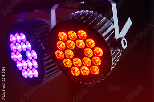 Slika na platnu LED lighting equipment, LED forstage professional lighting device colored