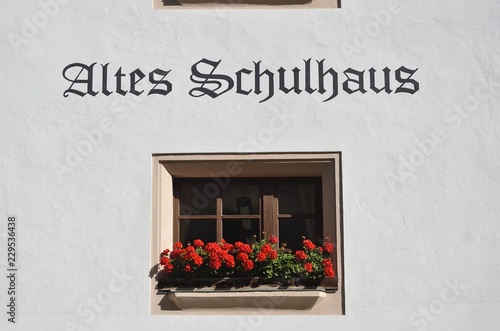 Altes Schulhaus in Zell im Zillertal photo