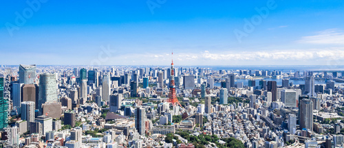 東京 青空と都市風景 ワイド