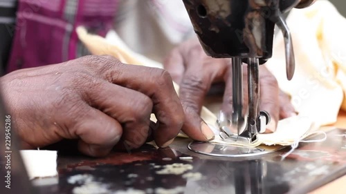 Fabric stitching with sewing machine