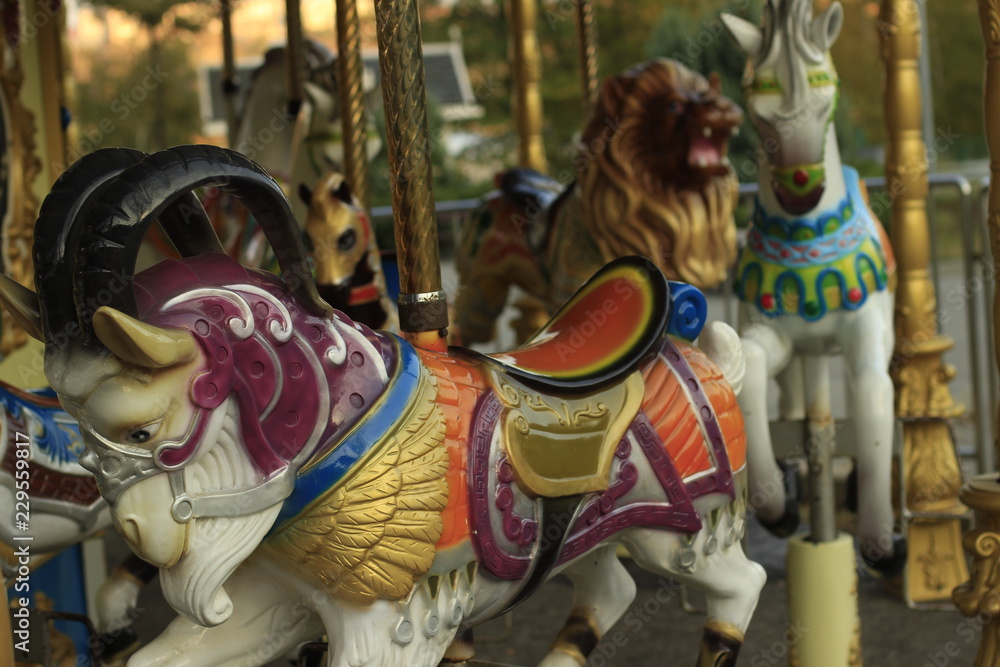 carousel, horse, ride, fair, fun, carnival, park, amusement, merry-go-round, horses, colorful, merry, round, merry go round, statue, fairground, childhood, funfair, temple