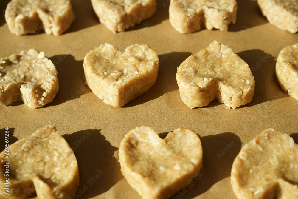 Raw oatmeal heart-shaped cookies