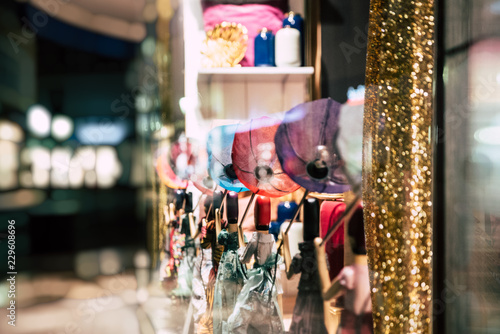 Schaufenster in Koblenz bei Nact