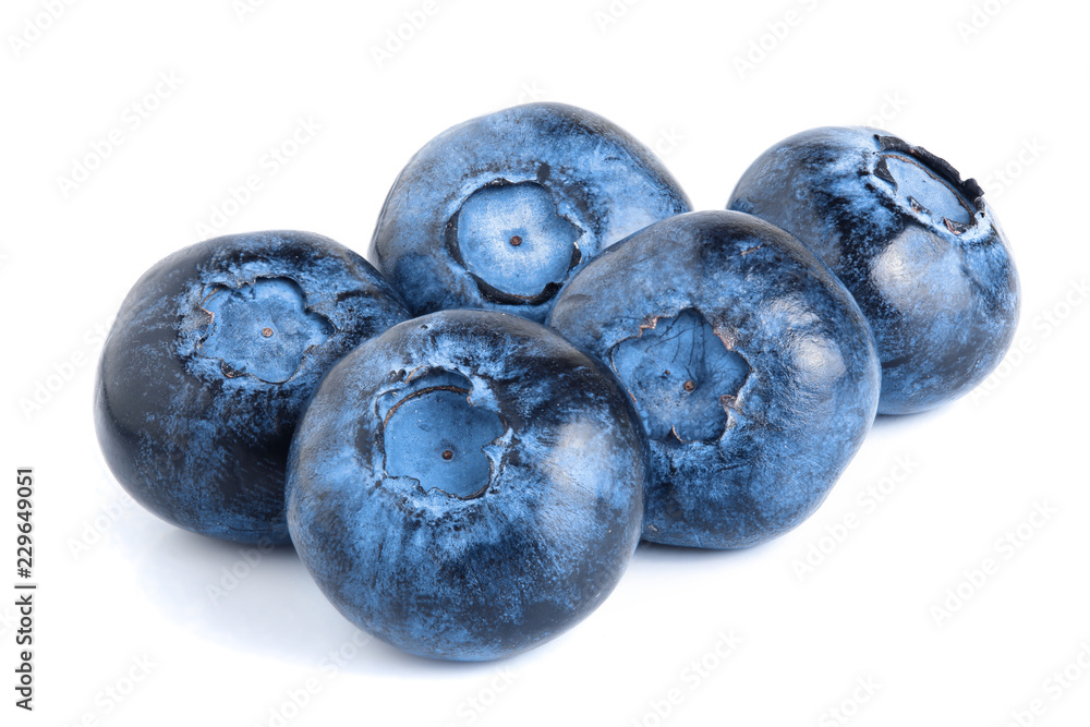 fresh ripe blueberry isolated on white background fresh ripe blueberry isolated on white background