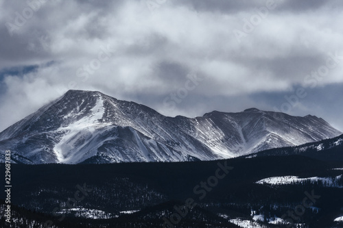 Severe winter weather in the Rocky Mountains, Colorado © Tabor Chichakly