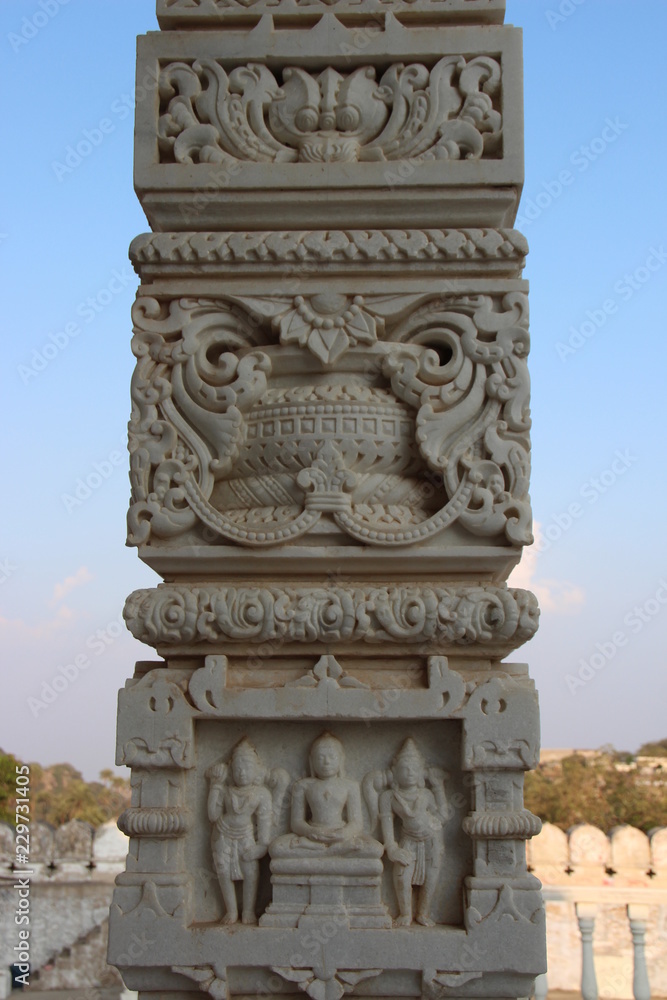 Achal Garh Tempel in Indien