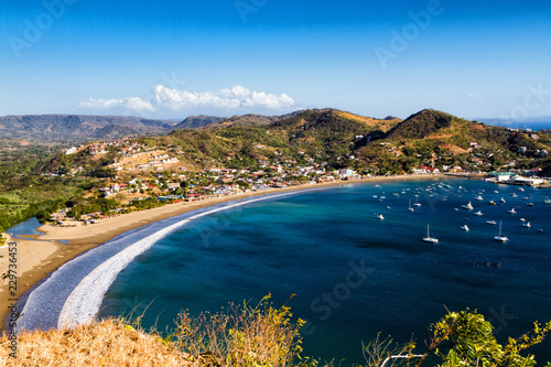 Fototapeta View of San Juan del Sur from the local mountain hill, Nicaragua
