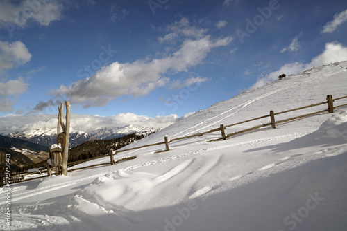 Winteraufnahmen im Skigebiet Ratschings-Jaufen in Nord-Italien photo