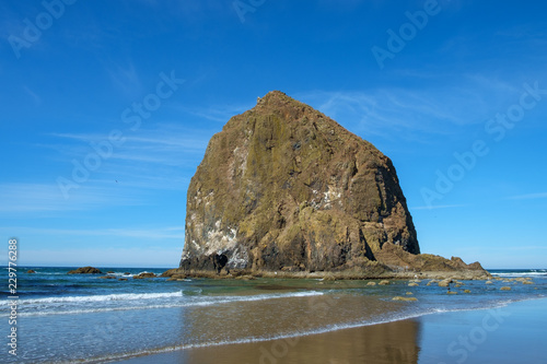 Cannon Beach and Haystack Rock, Oregon, Pacific Northwest, USA.