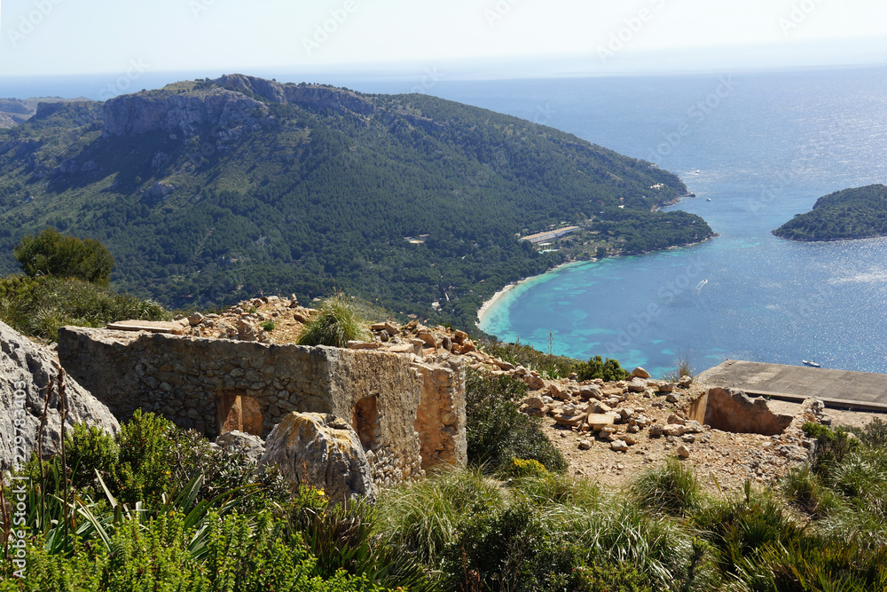 Spanien, Mittelmeer, Mallorca, Strand, Panorama, Küste, Steilküste, Klippen, Berge, Meer, Lost Places 