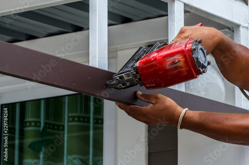 Pneumatic nails gun shooting