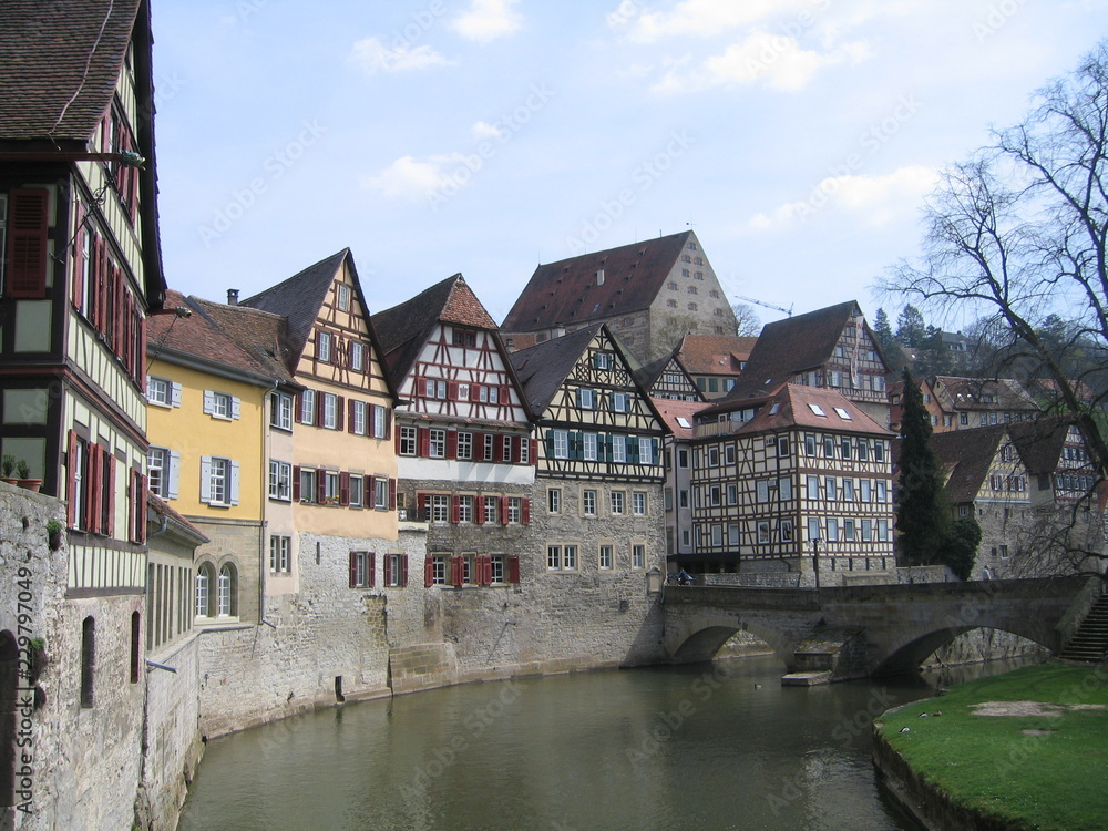 Schwäbisch Hall:  Altstadt am Kocher