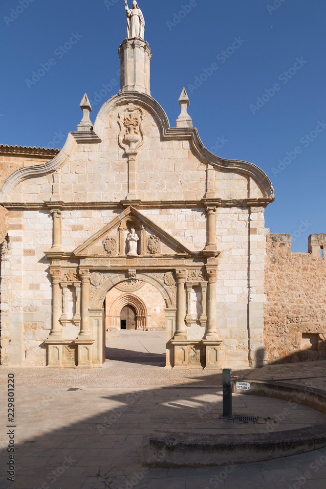 access to the monastery of Santa María de Huerta,