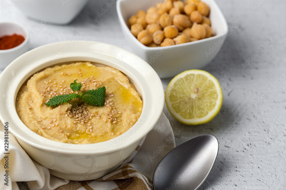 Chickpea humus made at home